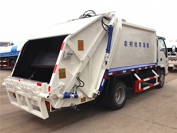 慶鈴壓縮式垃圾車 慶鈴壓縮式垃圾車