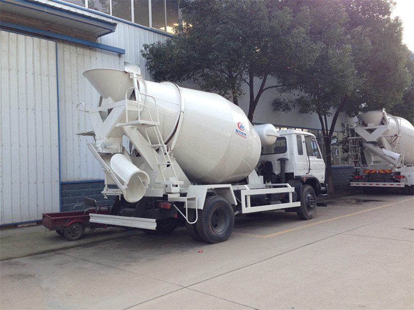 東風(fēng)6/7方攪拌車 東風(fēng)6/7方攪拌車