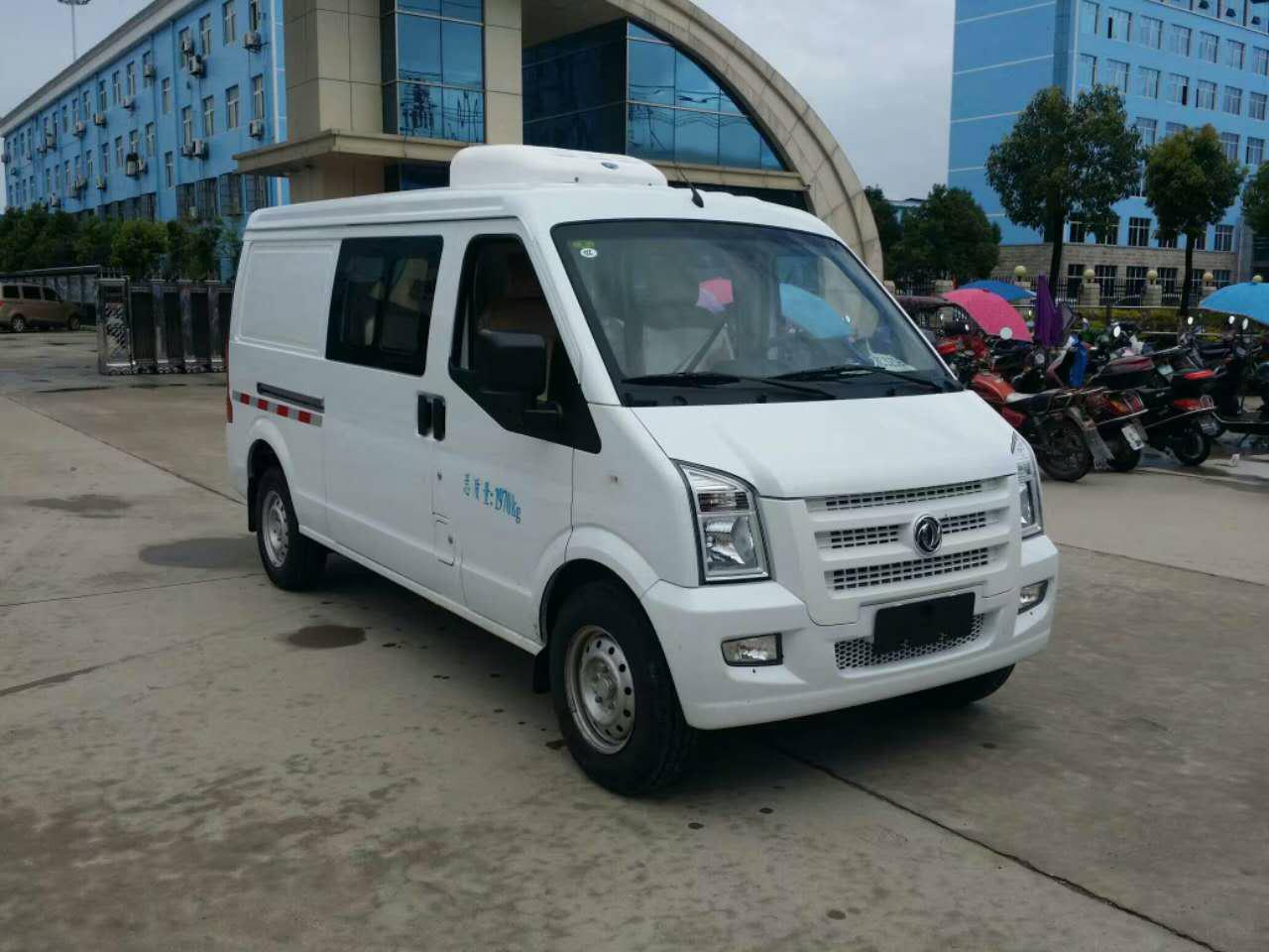 東風(fēng)小康面包式商務(wù)冷藏車 東風(fēng)小康面包式商務(wù)冷藏車