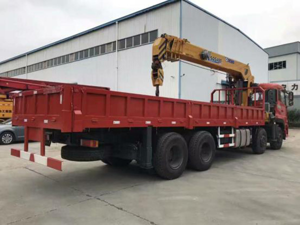 東風(fēng)征夢(mèng)前四后八輪隨車吊 東風(fēng)征夢(mèng)前四后八輪隨車吊