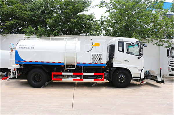 東風天錦高壓路面清洗車 東風天錦高壓路面清洗車