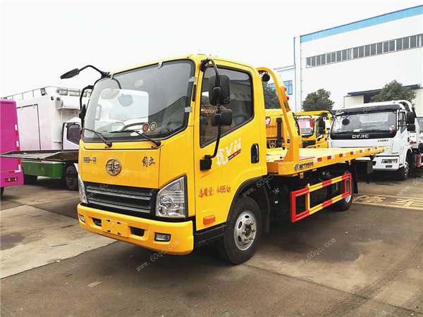 解放虎V一拖二平板清障車(chē)