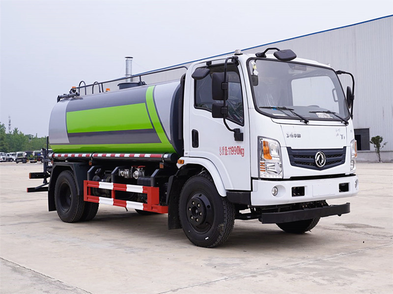 東風華神9噸灑水車