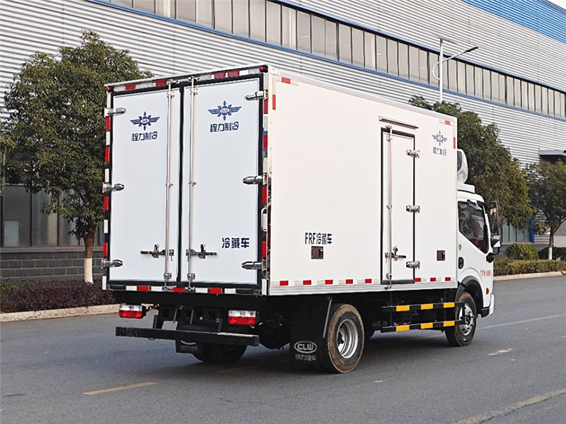 東風多利卡國六冷藏車
