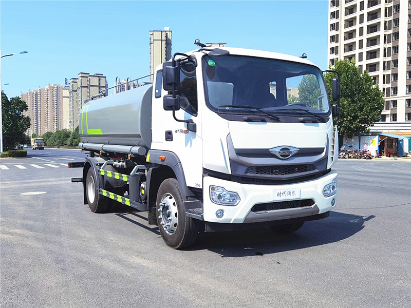 福田瑞沃ES7綠化噴灑車