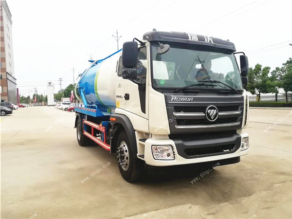 福田瑞沃吸污車