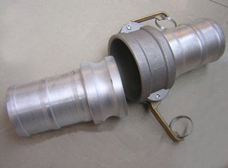 灑水車陰陽(yáng)端，油罐車陰陽(yáng)端