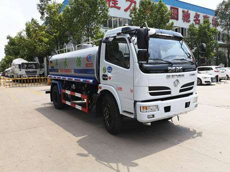 東風福瑞卡10噸多功能噴灑車參數(shù)